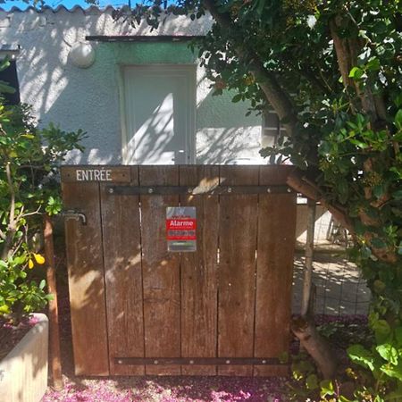 Studio En Camargue Arles Zewnętrze zdjęcie