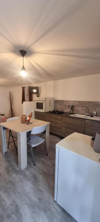 Studio En Camargue Arles Zewnętrze zdjęcie